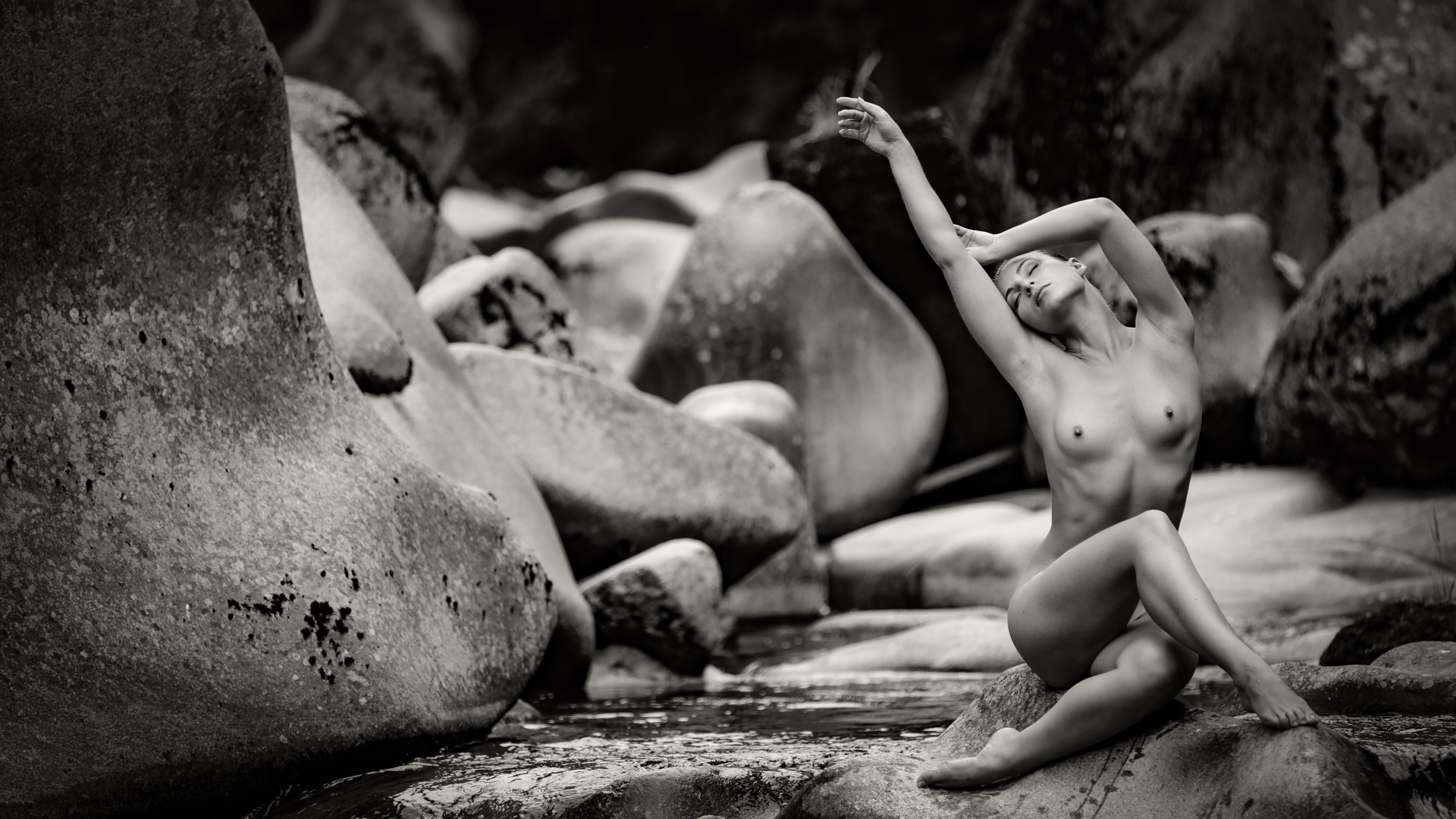 rocky and sensual - 2023